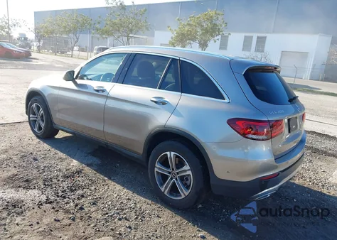 2021 Mercedes-Benz Glc 300 4Matic Suv z USA, uszkodzony, nr VIN W1N0G8EB8MF914173